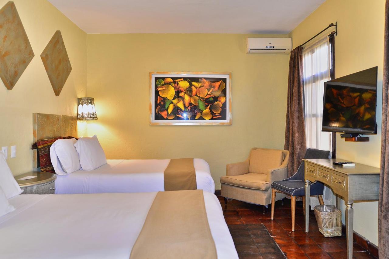 Hotel Mesones 49